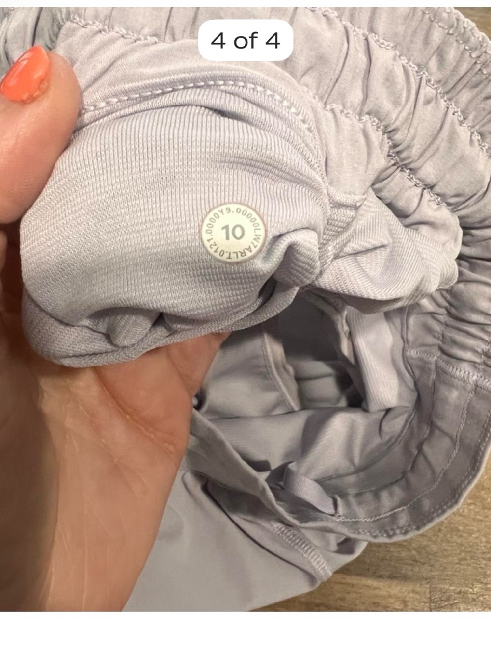 Lululemon Hotty Hot Low Rise Lined short 4” SZ 10.. Lavender in color - Picture 4 of 4
